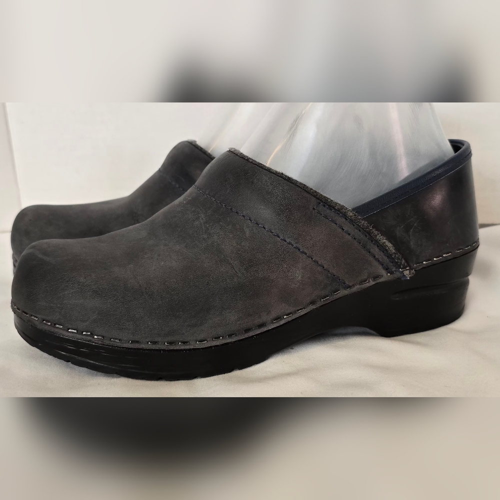 Dansko Leather Dark Blue Black 37